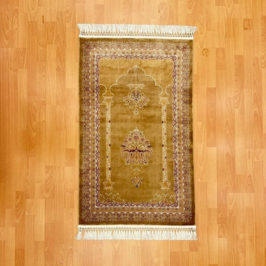 Hayat Ağacı Motifli İpek Seccade Yeşil