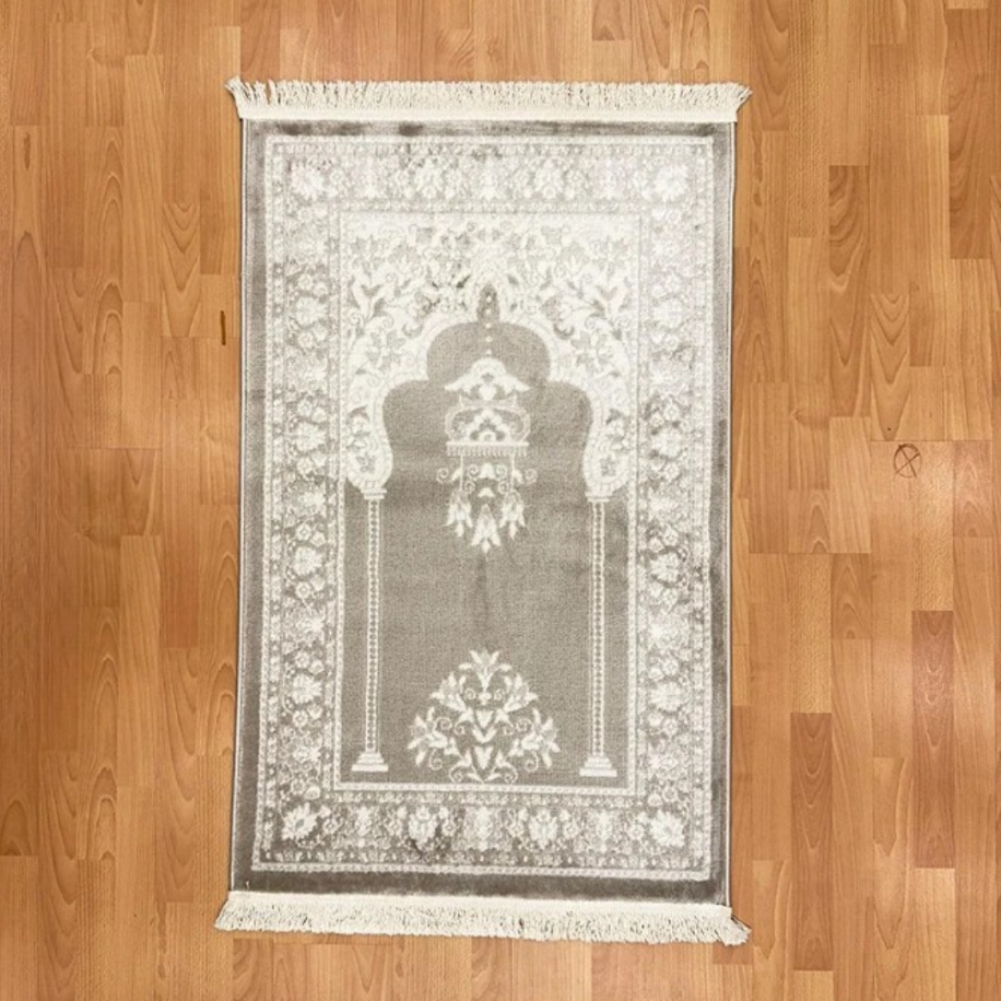 Geleneksel Motifli Yünlü Seccade Gri