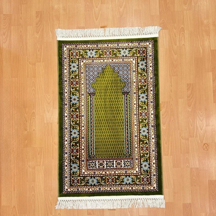 Lalezar Yünlü Seccade Yeşil