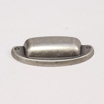 Handtag, Elito "1300", tennoxidfinish, Nr 100136, C/C mått 64 mm, total L= 9,6 cm , ca 40 st på auktion i Skåne hos Sikö Auktioner