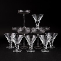Champagnekupor & cocktailglas H=18,5 & mindre på auktion i Skåne hos Sikö Auktioner