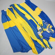 Svenska flaggor och vimplar, ett parti på auktion i Skåne hos Sikö Auktioner