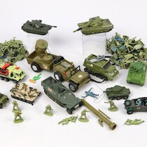 Leksaker, 1900-talets andra hälft, Dinky Toys mm på auktion i Skåne hos Sikö Auktioner