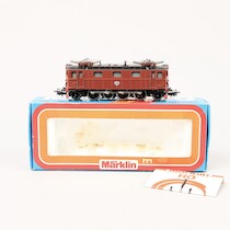 Märklin, lok, Modell 3030, SJ Da-lok 884, original box på auktion i Skåne hos Sikö Auktioner