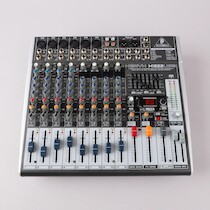 Mixer, Behringer, Xenyx X1222USB på auktion i Skåne hos Sikö Auktioner
