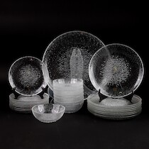 Matservisdelar Iittala på auktion i Skåne hos Sikö Auktioner