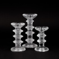 Ljusstakar, 3 st, Iittala, "Festiivo", H = 18,5 o mindre på auktion i Skåne hos Sikö Auktioner