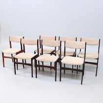 Erik Buch. Stolar 7 st, olika träslag delvis teak, delvis betsade. Nova Stolefabrik, Danmark. 1960-tal. B=48 c på auktion i Skåne hos Sikö Auktioner