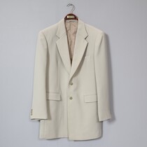 Kavaj James Fashion på auktion i Skåne hos Sikö Auktioner