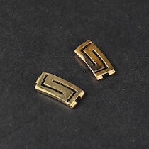 Guldskrot, 14 K, vikt 2,1 gram på auktion i Skåne hos Sikö Auktioner