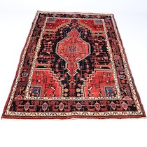 Matta, handknuten, Iran, 220x133 på auktion i Skåne hos Sikö Auktioner