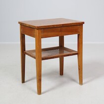 Sängbord 45 x 35 H= 55 på auktion i Skåne hos Sikö Auktioner