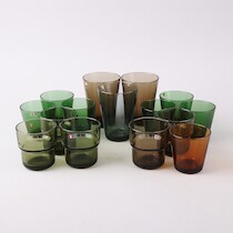 Glasservisdelar iittala på auktion i Skåne hos Sikö Auktioner