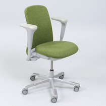 Kontorsstol. HÅG Sofi 7300. 2000-tal. B=64 cm. på auktion i Skåne hos Sikö Auktioner