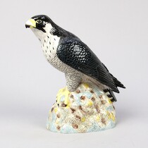 Figurin, Fyrklövern, porslin, höjd 28,5 cm på auktion i Skåne hos Sikö Auktioner