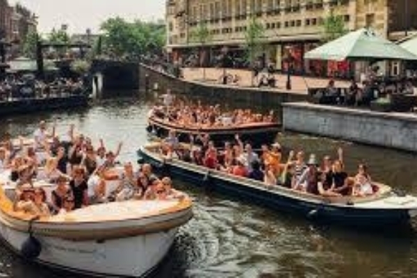 Leiden boottocht 1
