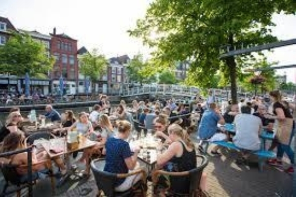 Leiden terras 1