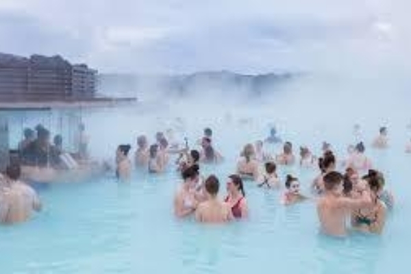 Bleu Lagoon 1