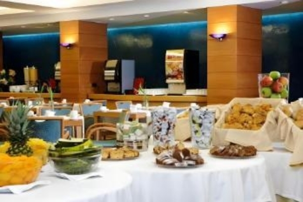 Hotel Roma 4
