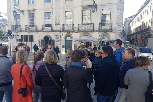 Stadswandelin in Lissabon