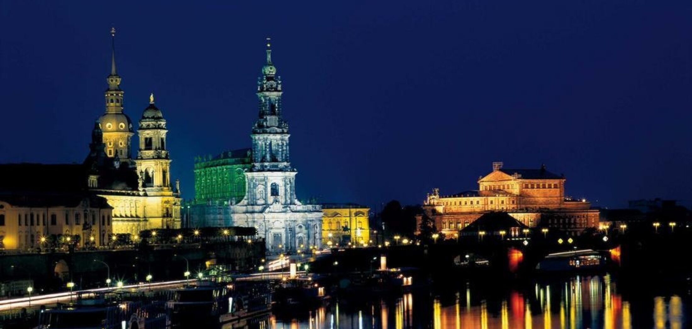 Hero image for Dresden 4 dgn 16/49 pers.