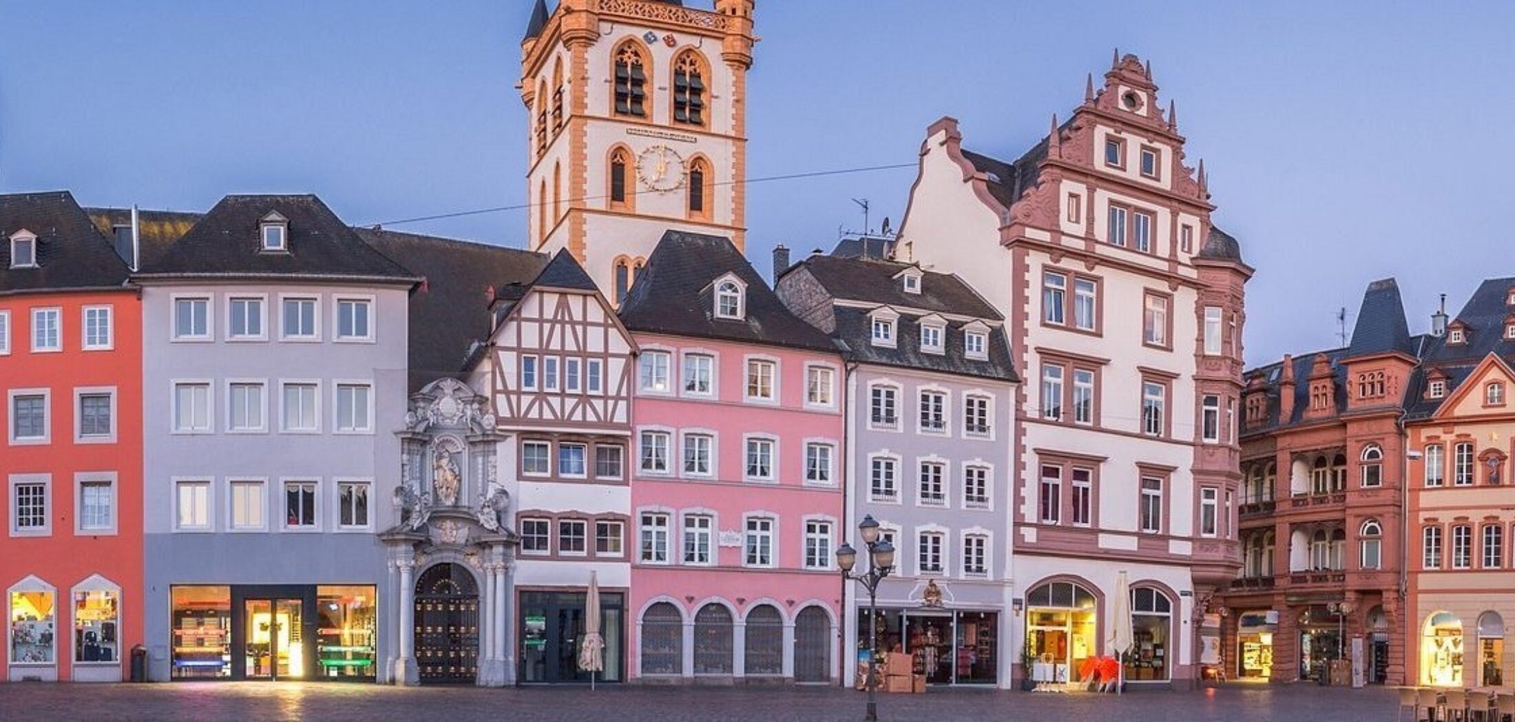 Hero image for Trier 3 dgn Prijsknaller & tot 2 pers. gratis hotel 20/49 pers.