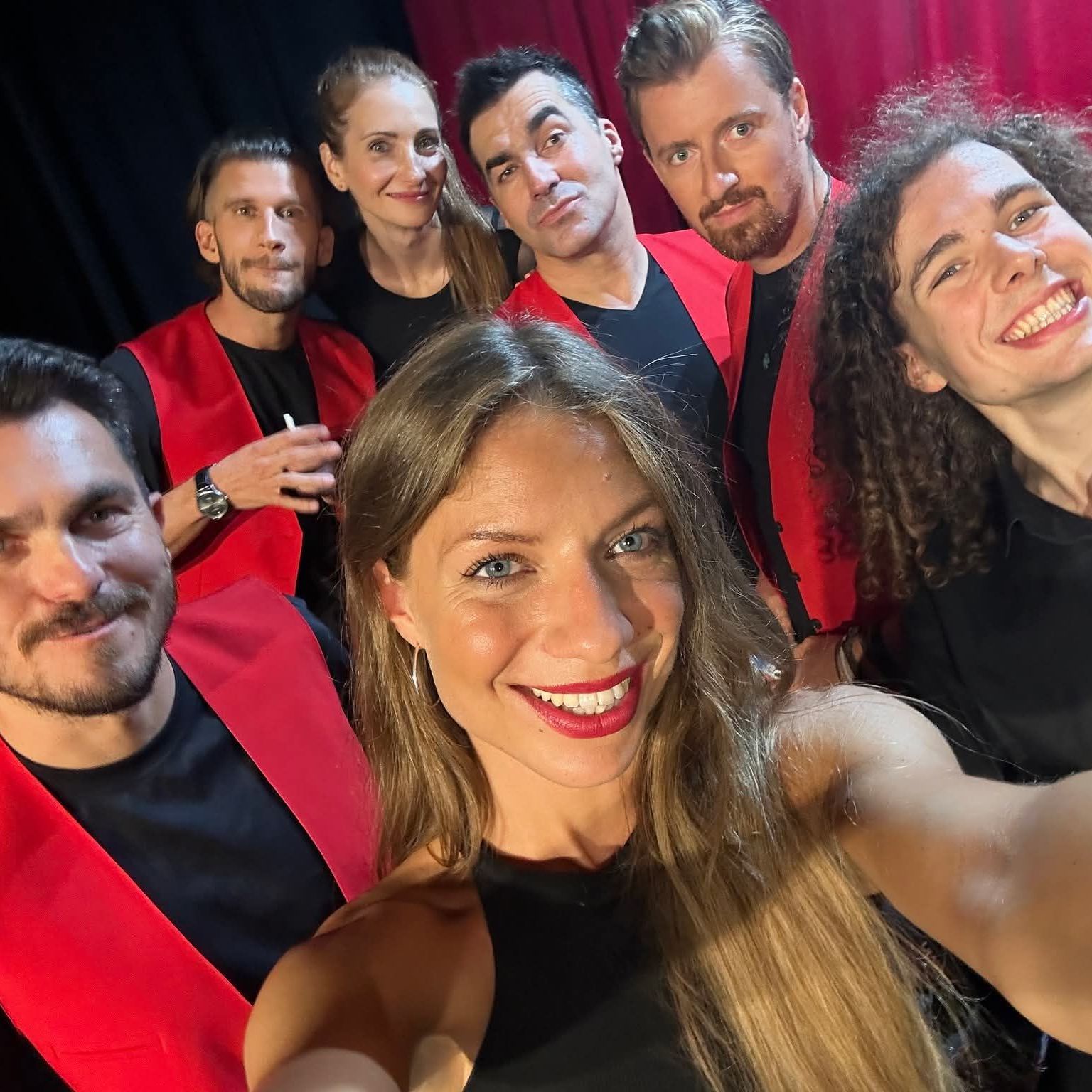 To z Teatrem Impro Granda / Przyjaciele / Warszawa / Wilcza 58a