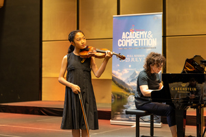 Xiaole Wang, Kristine Sutidze