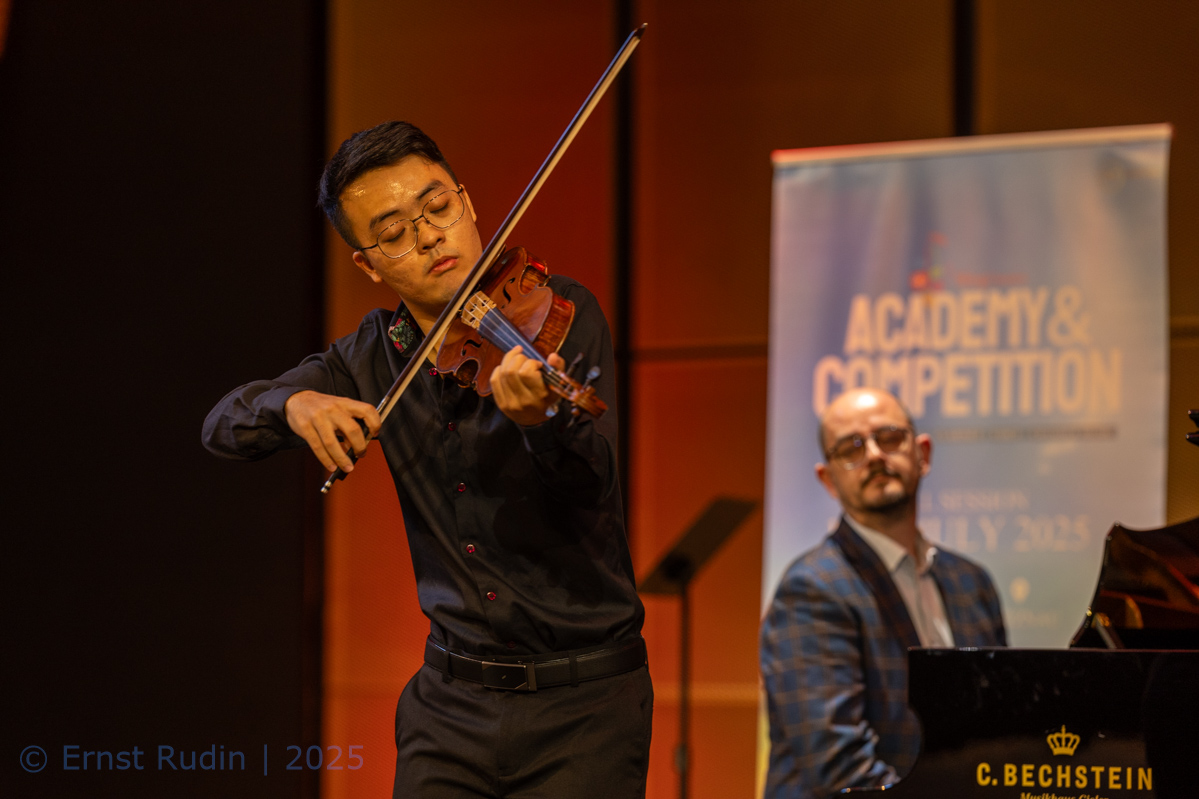 Competition Violin: Javan See Kaiyi