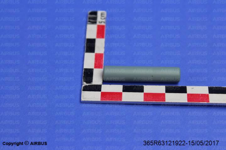 365R63121922 - SPACER - Condition NS