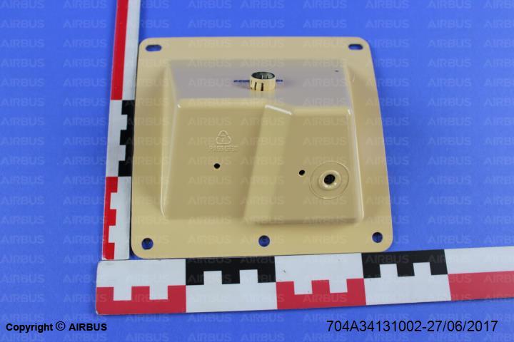 704A34131002 - LEFT HANDLE JETTISON EQUIPMENT - Condition NS