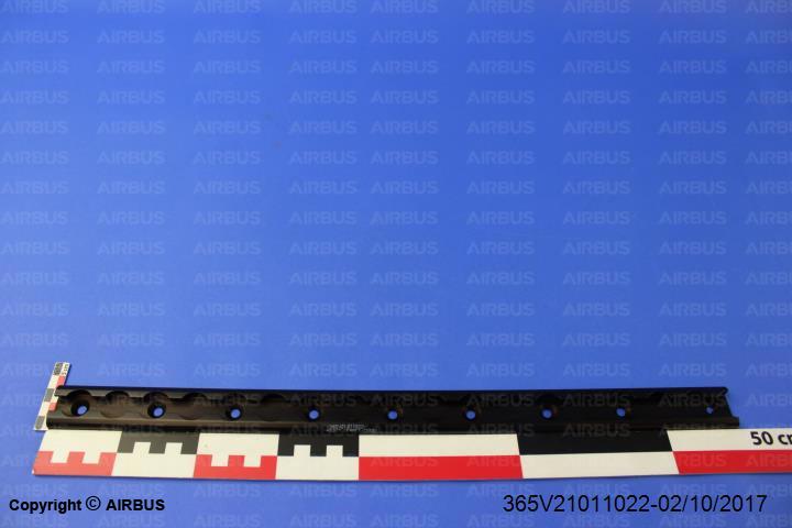 365V21011022 - RAIL - Condition NS