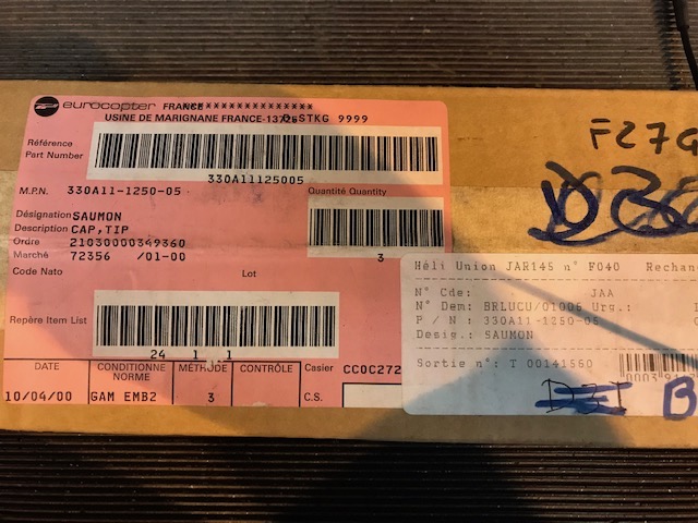 330A11-1250-05 - SAUMON - Condition NS