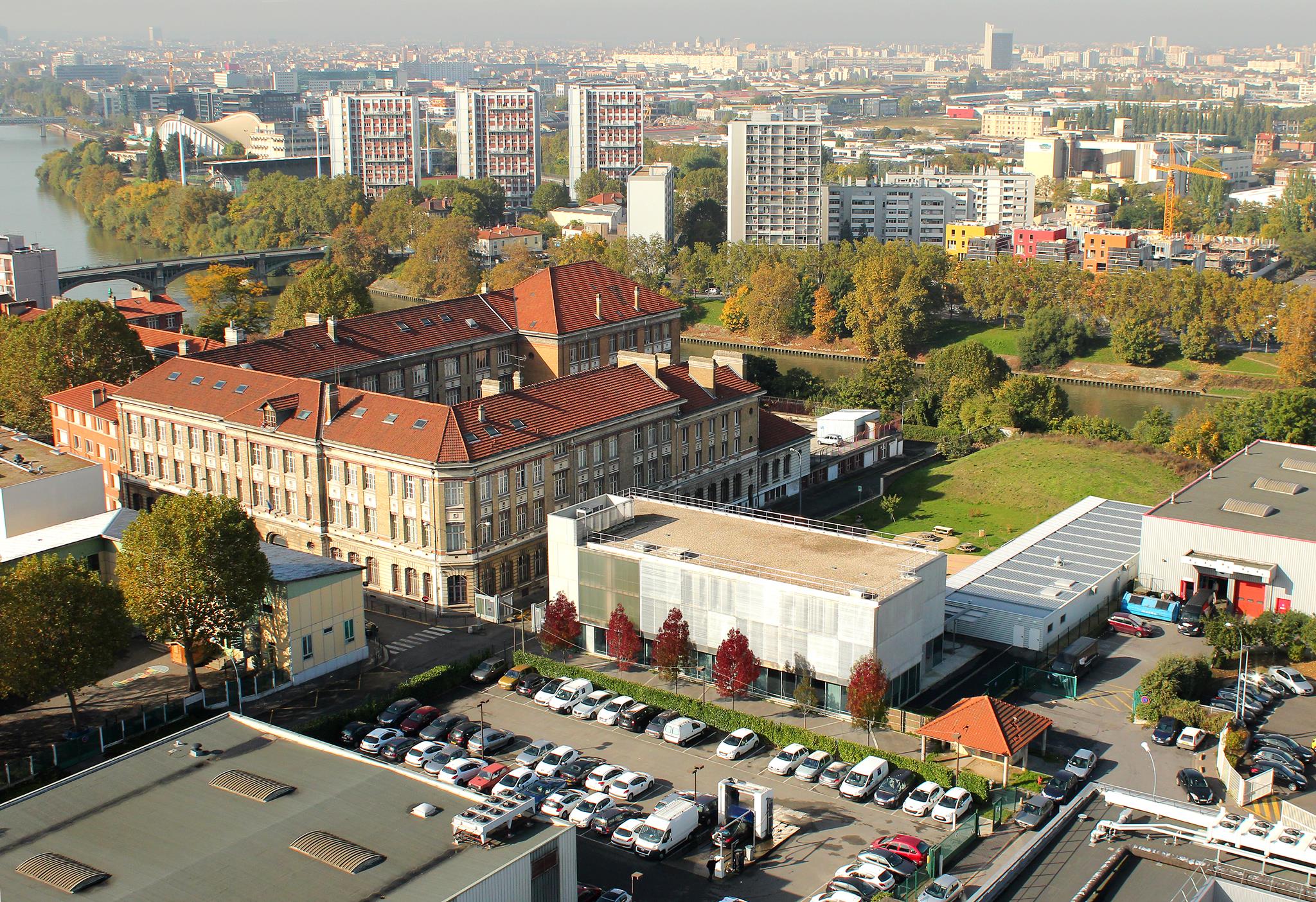 Institut Supérieur de Mécanique de Paris cover photo
