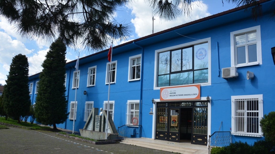 Atatürk Denizcilik Mesleki ve Teknik Anadolu Lisesi cover photo