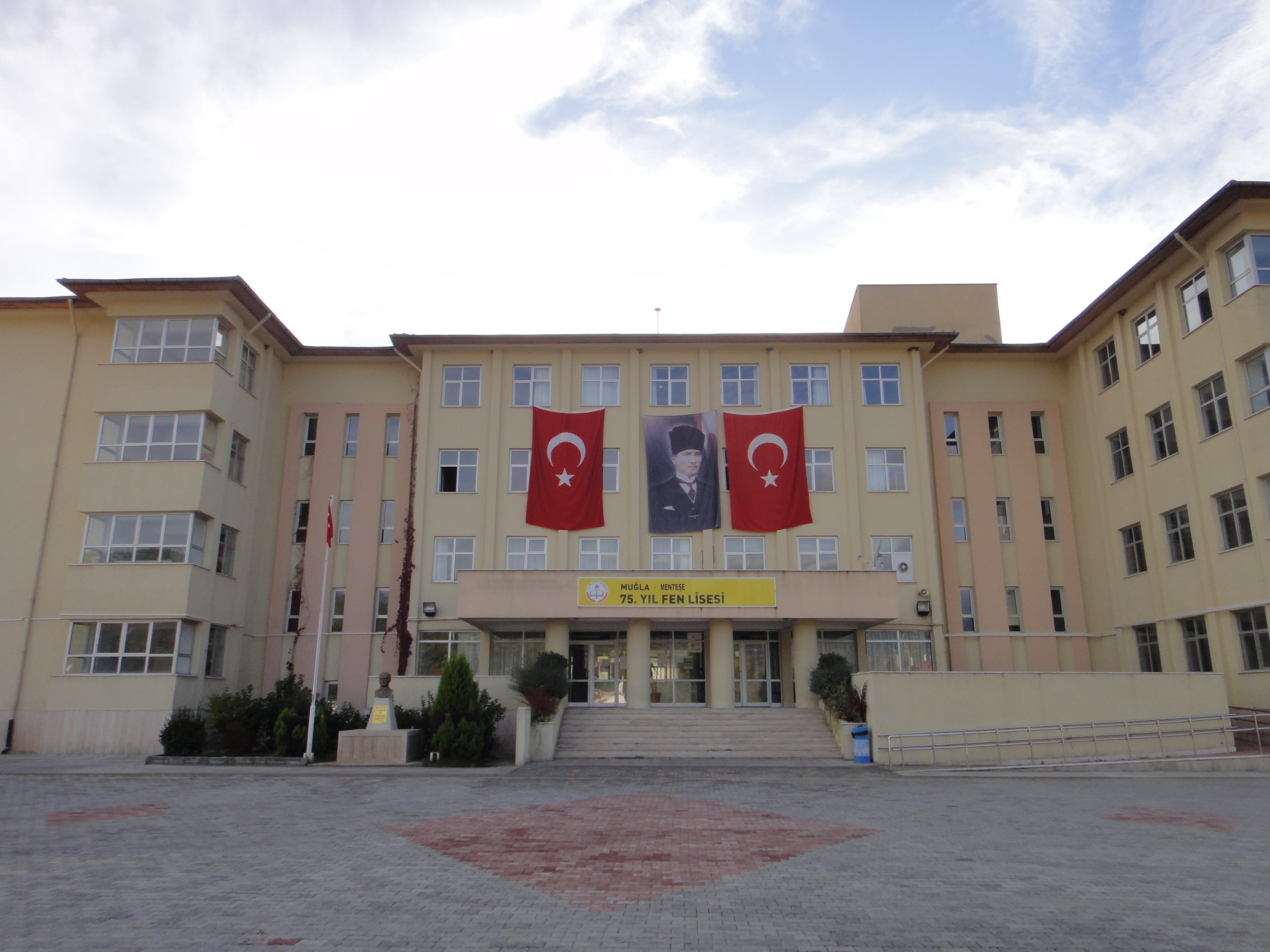 Menteşe Türkiye Odalar ve Borsalar Birliği Fen Lisesi cover photo