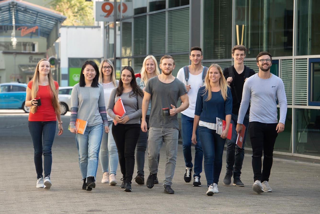 Hochschule Esslingen Üniversitesi cover photo