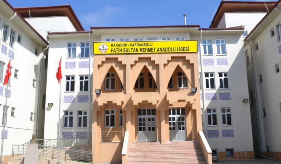 Fatih Sultan Mehmet Fen Lisesi cover photo