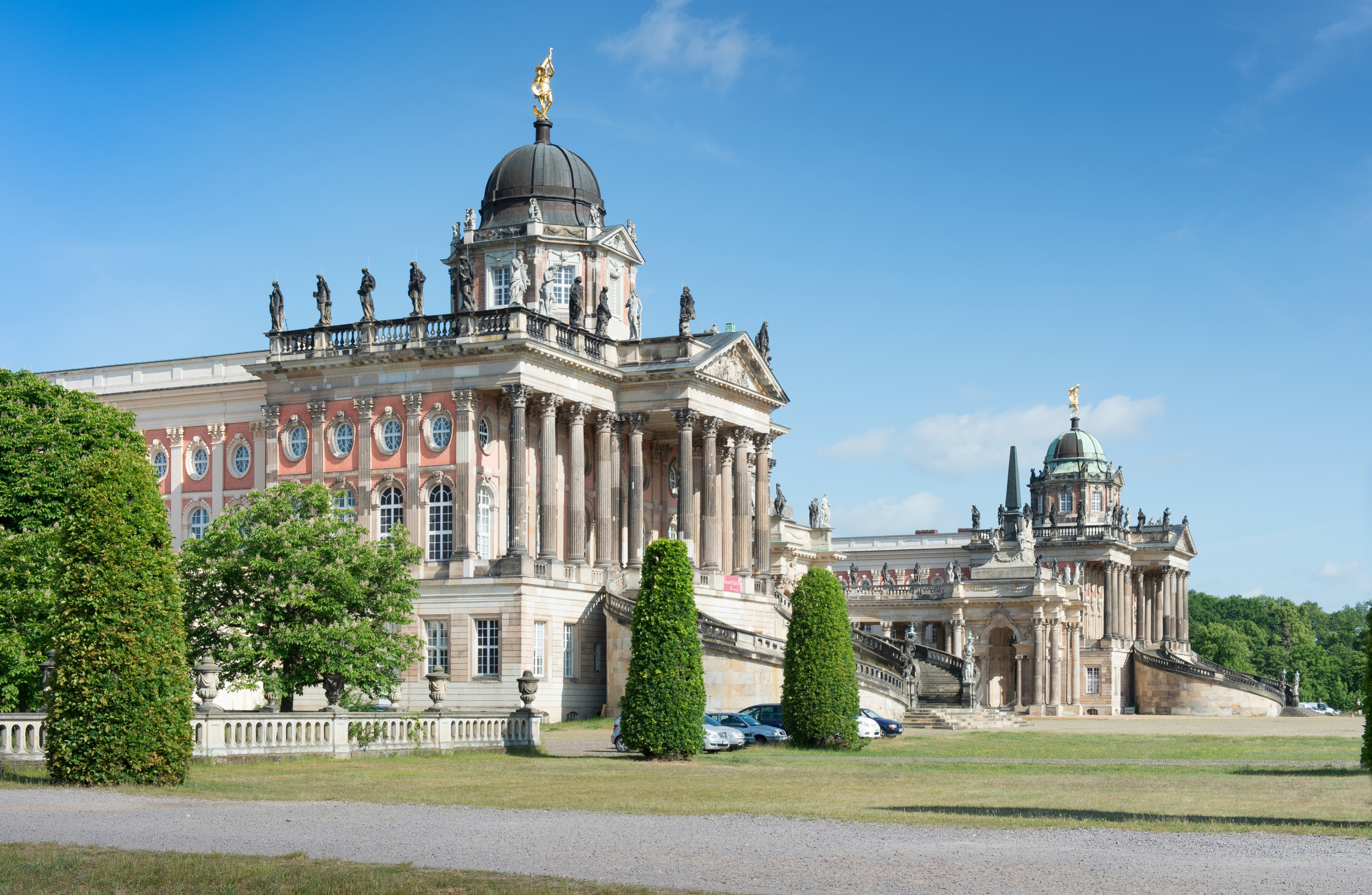 Potsdam Üniversitesi cover photo