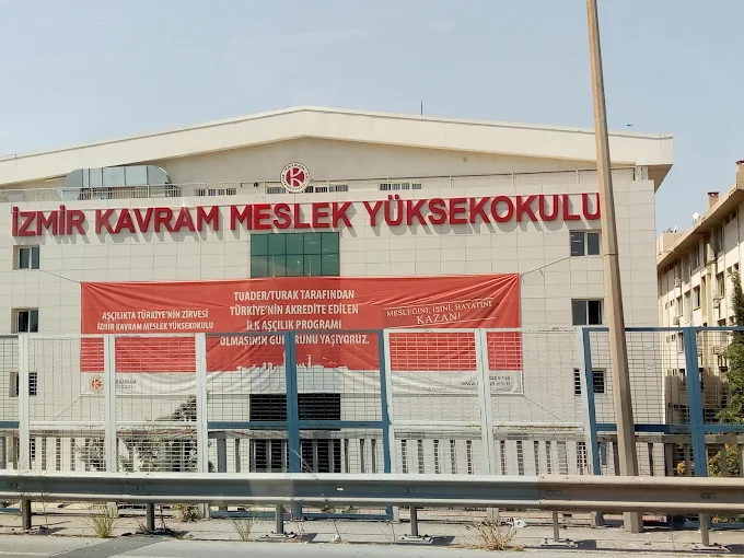 İzmir Kavram Meslek Yüksekokulu cover photo
