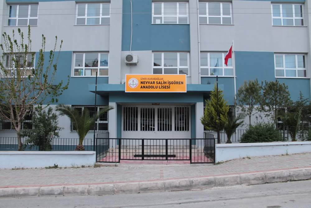 İzmir Karabağlar Nevvar Salih İşgören Anadolu Lisesi cover photo