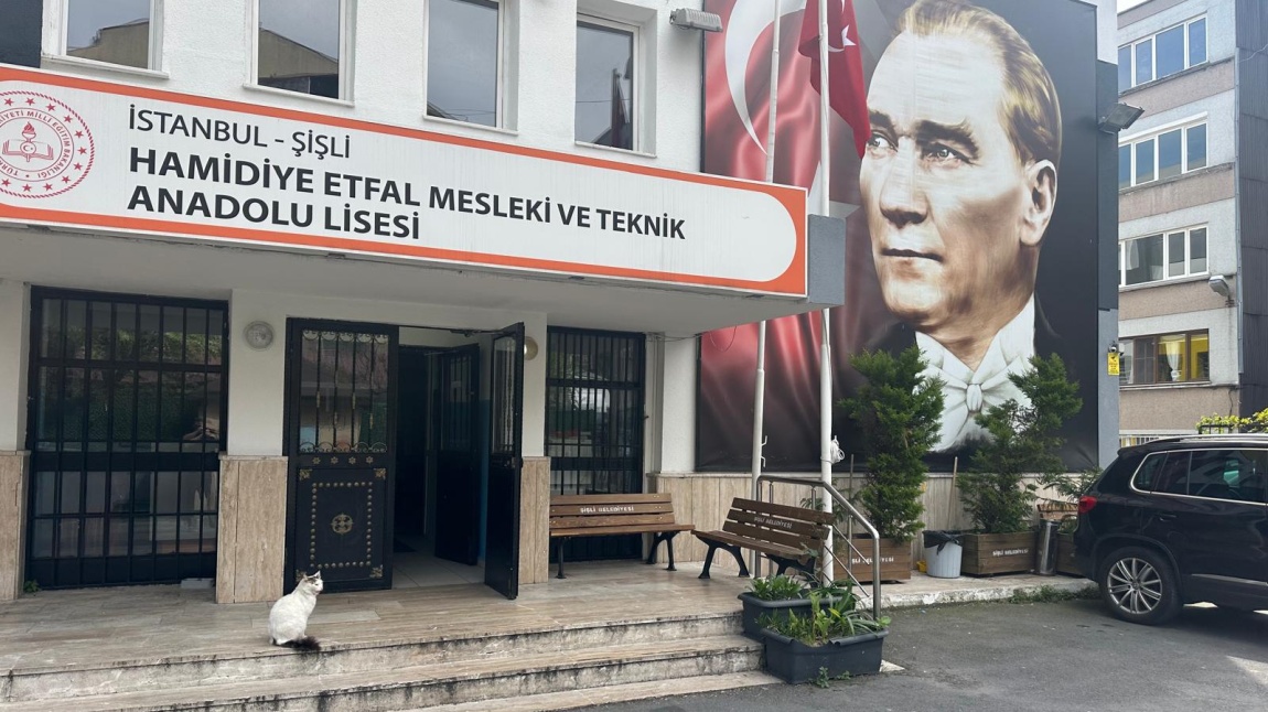Hamidiye Etfal Mesleki ve Teknik Anadolu Lisesi cover photo
