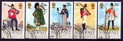 Alderney MiNr. 23/27 O, Historische Uniformen