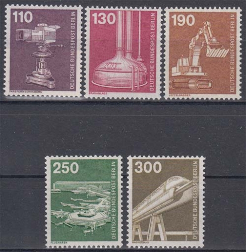 Berlin MiNr. 668/72 **