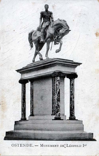 AK Ostende - Monument de Léopold, gelaufen