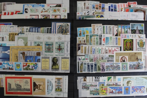 DDR, MiNr. 2920-3365 - Jahrgänge 1985-1990, Kollektion, postfrisch