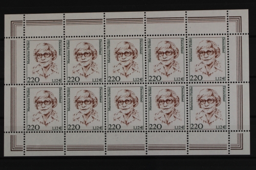 Deutschland, MiNr. 2158, Bogen Frauen 220 Pf/1,12 EUR, postfrisch
