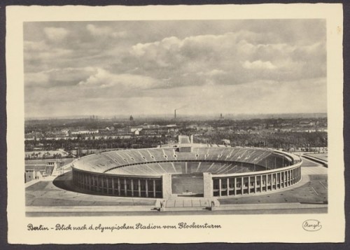 Berlin, Blick nach dem opympischen Stadion vom Glockenturm