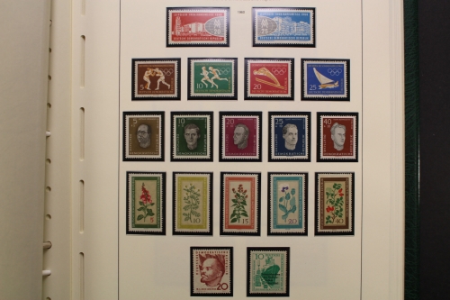 DDR 1960-1990, postfrisch komplett in 3 Leuchtturm Vordruckalben