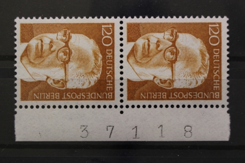 Berlin, MiNr. 395, senkr. Paar, Rand mit BZN, postfrisch